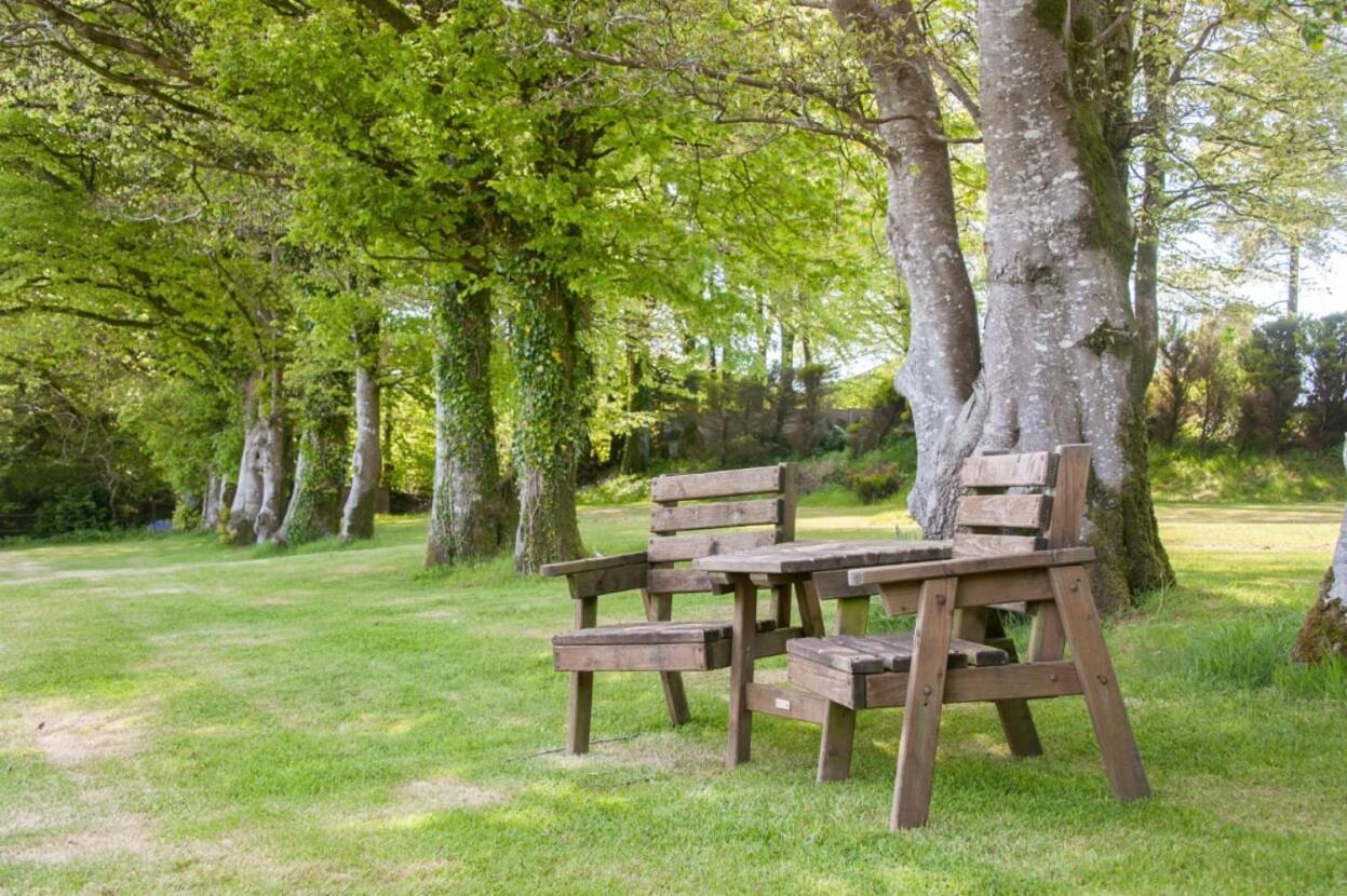 Knole Farm Bed & Breakfast Okehampton Exterior photo